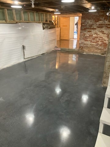 Stained and polished to 1500 grit. Basement in Woodstock, VT